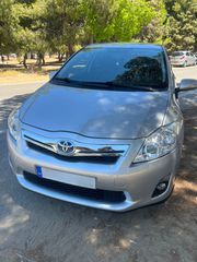 Toyota Auris 2011 1.8 HYBRID