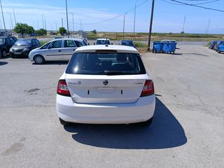 Skoda Fabia 2016 1,4 DIESEL 90 HP-thumb-5