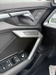 Audi A3 2025 1.5 TFSI PLUG IN 272HP-thumb-12