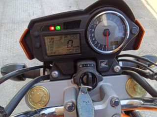 Honda CB 600F Hornet 2005 CB 600F HORNET-thumb-1