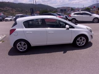 Opel Corsa 2014 ESSENTIA-thumb-3