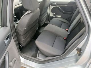 Ford Focus 2005-thumb-9