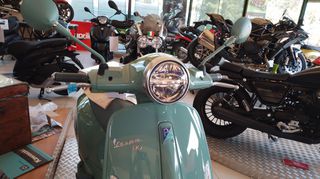 Vespa Primavera 125 2026 80TH-thumb-2