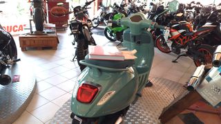 Vespa Primavera 125 2026 80TH-thumb-8