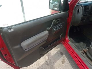 Suzuki Jimny 2001-thumb-8