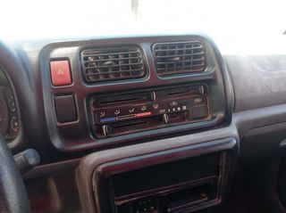 Suzuki Jimny 2001-thumb-14