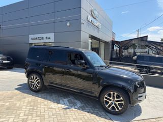 Land Rover Defender 2022 XS Edition-thumb-11