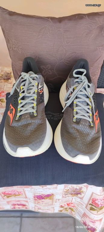 ΑΘΛΗΤΙΚΆ ΠΑΠΟΎΤΣΙΑ SNEAKERS