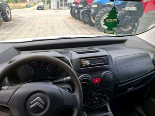 Citroen Nemo 2014 Van-thumb-8