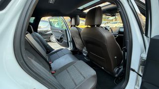 Seat Leon 2021 TSi e-Hybrid Xcellence Plus DSG Auto-thumb-20