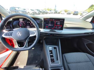 Volkswagen Golf 2025 1.5 eTSI 116PS DSG More-thumb-23