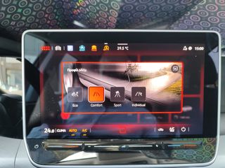 Volkswagen Golf 2025 1.5 eTSI 116PS DSG More-thumb-28