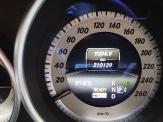 Mercedes-Benz E 300 2013-thumb-18