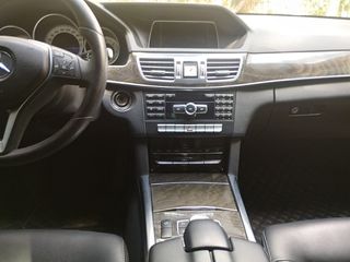 Mercedes-Benz E 300 2013-thumb-19
