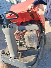 Μηχανήματα Καθαρισμού Hako 2008 jonas 900 e-thumb-7