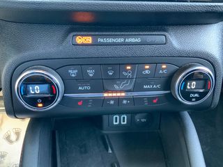 Ford Focus 2021-thumb-20