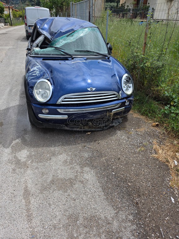 Mini ONE 2004
