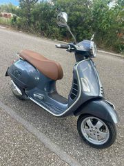 Piaggio Vespa GTS 300 2019 Gts 300-thumb-3