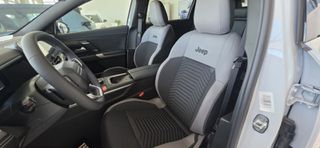 Jeep Compass 2026 1.2 145HP T3 DCT e-HYBRID LAUNCH Edition-thumb-8