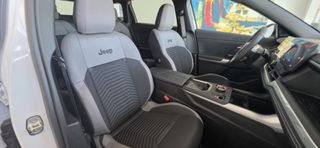 Jeep Compass 2026 1.2 145HP T3 DCT e-HYBRID LAUNCH Edition-thumb-21