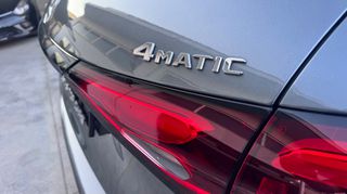 Mercedes-Benz GLC 300 2023 DE 4MATIC 9G-TRONIC AMG LINE-thumb-9