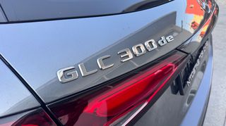 Mercedes-Benz GLC 300 2023 DE 4MATIC 9G-TRONIC AMG LINE-thumb-10