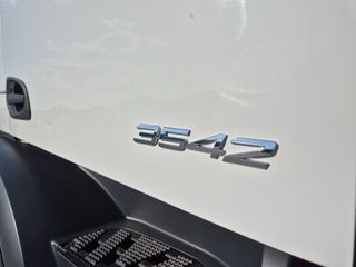 Σασί Mercedes-Benz 2015 3542 AROCKS 8Χ4-thumb-4