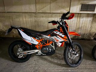 KTM 690 Enduro R 2014-thumb-1