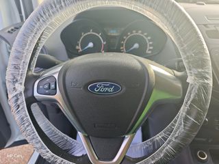 Ford Transit Courier 2021-thumb-32