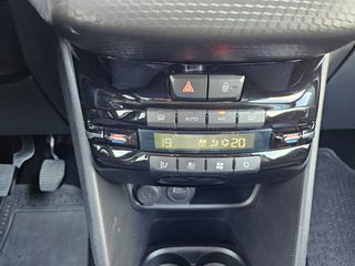 Peugeot 2008 2019 1.5 Blue-HDi ΟΘΟΝΗ NAVI-KLIMA-ΖΑΝΤΕΣ-thumb-17
