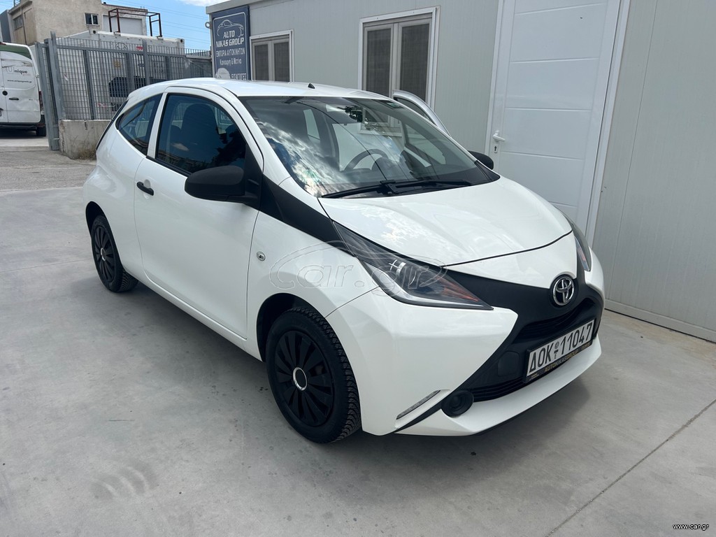 Toyota Aygo 2015 AYGO 1.0 X