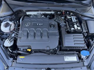Volkswagen Golf 2016 R-LINE - DSG - ΕΛΛΗΝΙΚΗΣ ΑΝΤΙΠΡΟΣΩΠΕΙΑΣ-thumb-19