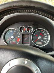 Audi TT 2001-thumb-5