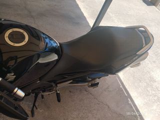 Suzuki GSR 600 2010 GSR 600-thumb-6