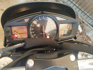 Suzuki GSR 600 2010 GSR 600-thumb-8