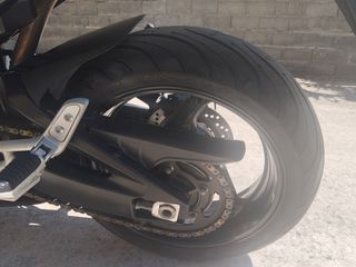 Suzuki GSR 600 2010 GSR 600-thumb-9
