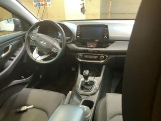 Hyundai i 30 2018 1.6 CRDI BUSINESS-thumb-3
