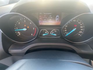 Ford Kuga 2017 Business-thumb-10