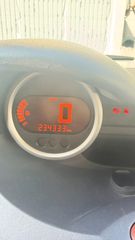 Renault Twingo 2011-thumb-4
