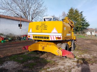 Εκσκαφέας Με Λάστιχα Liebherr 1996 912