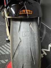 KTM 1290 Super Duke R 2017-thumb-13