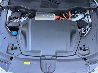 Audi e-tron 2023 55 Quattro/ 10 έτη εγγύηση Platinum/Τετραζωνικός Κλιματισμός-thumb-8