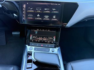 Audi e-tron 2023 55 Quattro/ 10 έτη εγγύηση Platinum/Τετραζωνικός Κλιματισμός-thumb-19