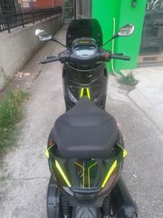 Piaggio Beverly 400 2024 Beverly s hpe
