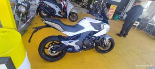 CFmoto 700 MT 2023-thumb-3