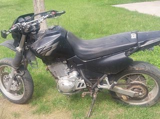 Yamaha XT 660 2001-thumb-1