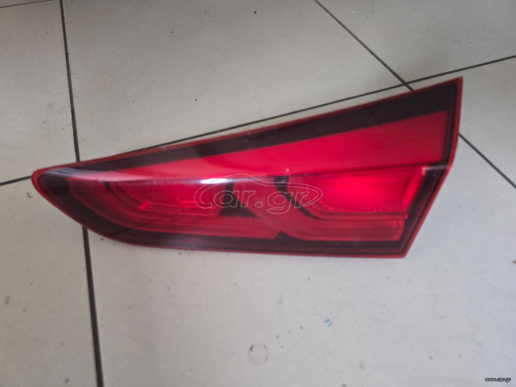 ΕΣΩΤΕΡΙΚΟΣ ΦΑΝΟΣ ΟΠΙΣΘΙΟΣ ΔΕΞΙΟΣ HYUNDAI I20 2015-2018