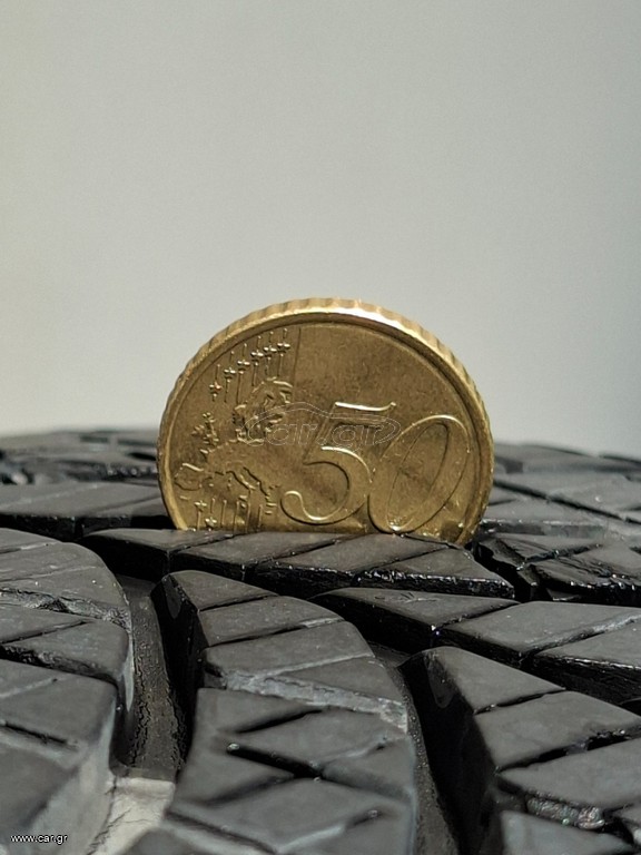 Goodyear Vector 215/60 R17 DOT 2023