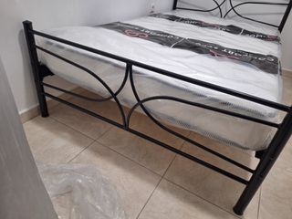 Καινούριο μεταλλικό κρεβάτι με στρώμα-thumb-3