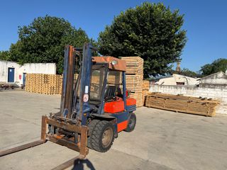 Toyota 1990 4,0 ton 1990 Δίπλα λάστιχα